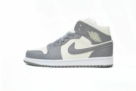 Picture of Air Jordan 1 Mid _SKUfc4670512fc